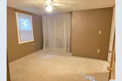 1717 N 4th, Quincy, IL 62301 - Photo 3