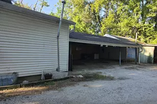 1717 N 4th, Quincy, IL 62301 - Photo 7