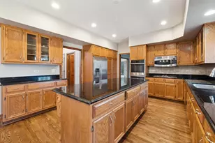 22835 S Woodcrest Ln, Kildeer, IL 60047 - Photo 3