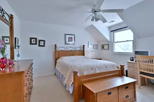 5 Willow Pkwy, Buffalo Grove, IL 60089 - Photo 5