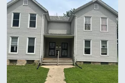 110-112 E Frank Street, Freeport, IL 61032 - Photo 1