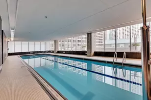 550 N St Clair St, Chicago, IL 60611 - Photo 39