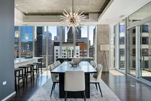 550 N St Clair St, Chicago, IL 60611 - Photo 13