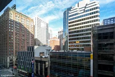 211 E Ohio Street #804, Chicago, IL 60611 - Photo 11