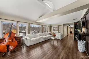 208 Brookdale Ln, Palatine, IL 60067 - Photo 7