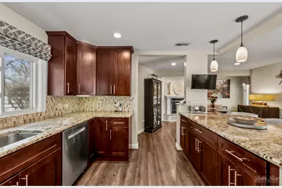 208 Brookdale Lane, Palatine, IL 60067 - Photo 11