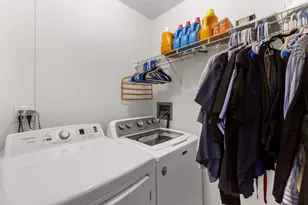 6916 W Forest Preserve Dr W, Harwood Heights, IL 60706 - Photo 11