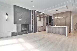 2055 W Race Ave, Chicago, IL 60612 - Photo 5