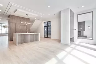 2055 W Race Ave, Chicago, IL 60612 - Photo 7