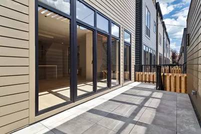 2055 W Race Avenue, Chicago, IL 60612 - Photo 31