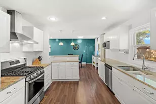 455 Mohave St, Hoffman Estates, IL 60169 - Photo 11