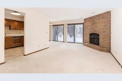 105 Carol Court #C-1, Pontiac, IL 61764 - Photo 7