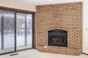 105 Carol Ct, Pontiac, IL 61764 - Photo 11