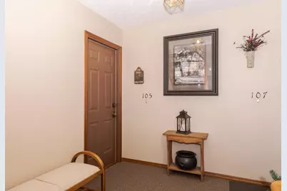 105 Carol Court #C-1, Pontiac, IL 61764 - Photo 5