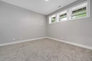 3107 N Oakley Ave, Chicago, IL 60618 - Photo 23