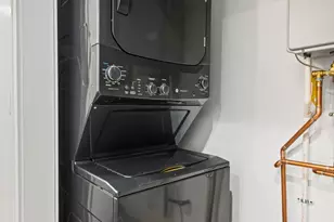 1036 Lake St, Oak Park, IL 60301 - Photo 21