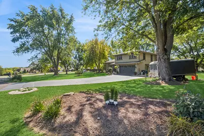 9N930 Koshare Circle, Elgin, IL 60124 - Photo 43