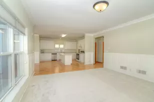 39W380 Armstrong Ln, Geneva, IL 60134 - Photo 17