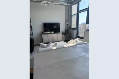 1224 W Van Buren Street #207, Chicago, IL 60607 - Photo 3