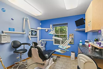 712 W Main Street, Dundee, IL 60118 - Photo 33