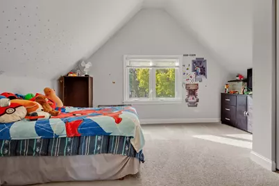 2053 N Lavergne Avenue, Chicago, IL 60639 - Photo 17