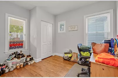 2053 N Lavergne Avenue, Chicago, IL 60639 - Photo 15