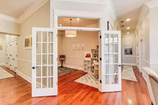 2401 N Janssen Ave, Chicago, IL 60614 - Photo 19