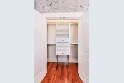 2401 N Janssen Avenue #402, Chicago, IL 60614 - Photo 29