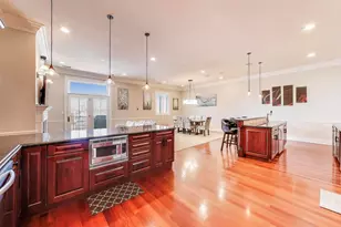 2401 N Janssen Ave, Chicago, IL 60614 - Photo 13