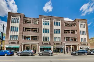 2401 N Janssen Ave, Chicago, IL 60614 - Photo 3