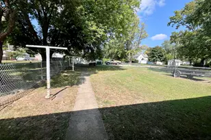 507 S C St, Hammond, IL 61929 - Photo 33