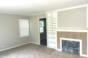 308 Shabbona Dr, Park Forest, IL 60466 - Photo 3