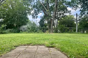 308 Shabbona Dr, Park Forest, IL 60466 - Photo 15