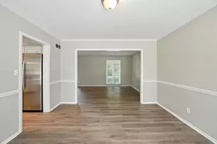 5N400 Fence Rail Ct, Saint Charles, IL 60175 - Photo 31