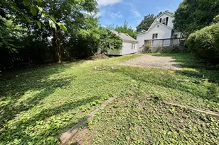 50 Sheridan St, Elgin, IL 60123 - Photo 15