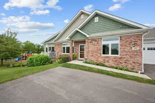 56 Briden Ln, Sycamore, IL 60178 - Photo 51