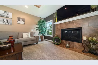 1815 White Pines Drive, Dixon, IL 61021 - Photo 9