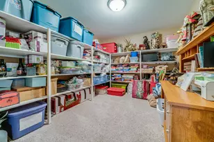 1815 White Pines Dr, Dixon, IL 61021 - Photo 43