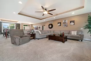 1815 White Pines Dr, Dixon, IL 61021 - Photo 7