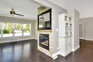 802 S Mercer Ave, Bloomington, IL 61701 - Photo 13