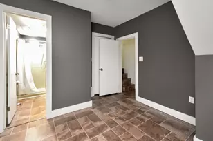 802 S Mercer Ave, Bloomington, IL 61701 - Photo 29