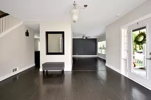 802 S Mercer Ave, Bloomington, IL 61701 - Photo 9