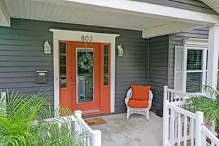 802 S Mercer Ave, Bloomington, IL 61701 - Photo 3