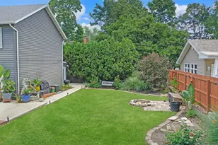 802 S Mercer Ave, Bloomington, IL 61701 - Photo 67