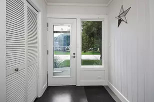 802 S Mercer Ave, Bloomington, IL 61701 - Photo 41