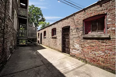 [Address not provided], Chicago, IL 60617 - Photo 11