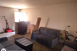 550 W 127th St, Chicago, IL 60628 - Photo 5