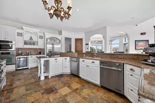 5N155 Prairie Rose Dr, Saint Charles, IL 60175 - Photo 27