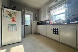 1309 S Main St, Bloomington, IL 61701 - Photo 13