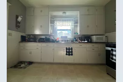 1309 S Main Street, Bloomington, IL 61701 - Photo 11